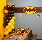 Batman party columns