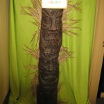 Totem Pole Tiki Luau tropical