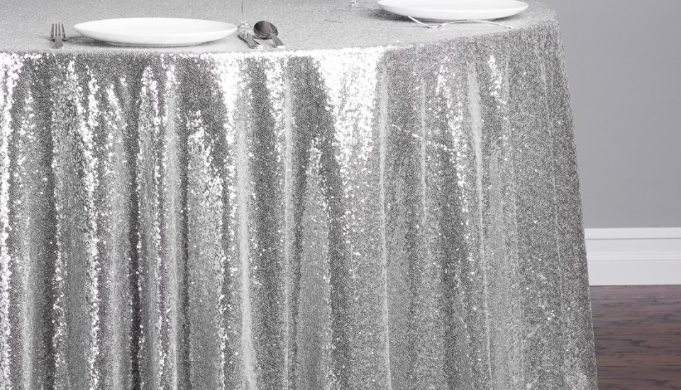 116-in-round-sequin-tablecloth-silver